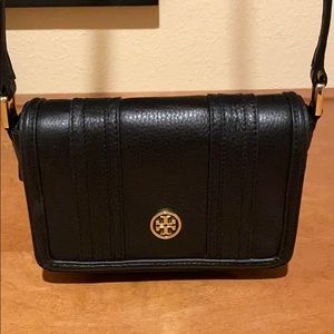 *BNWT* Tory Burch black mini crossbody